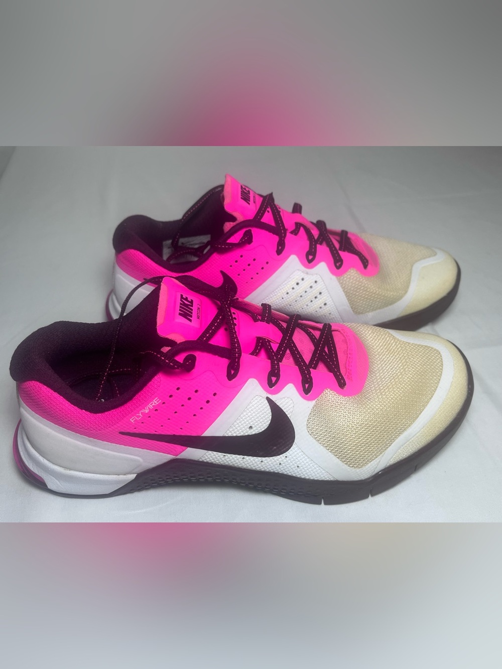 Nike Flywire Metcon 2 Women’s Athletic Shoes - Hot Pink, White & Black
